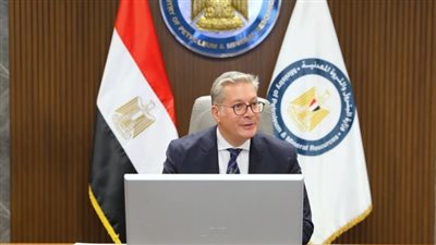 وزير البترول يؤكد الدعم الكامل لخطط توسع شركة خدمات البترول الجوية