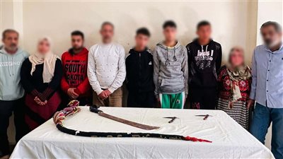 حقيقة تضرر سيدة من تهجم أشخاص على مسكن جيرانها وممارسة أعمال البلطجة 