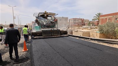 وزير النقل من شمال سيناء: استمرار تطوير شبكة التنمية