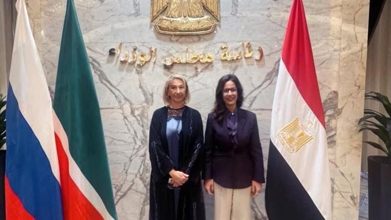 جيهان زكي وزيرة الثقافة