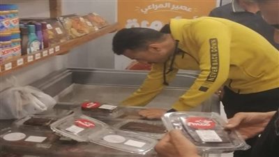 حملة مكثفة بالغردقة على الأسواق تسفر عن إنذارات وإعدام مواد غذائية
