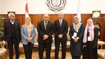 تعاون بين القومي للبحوث ونقابات الأطباء لمواجهة التحديات البيئية والصحية