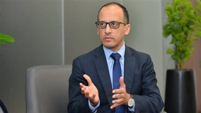 عاجل.. الحكومة: توافر مخزون استراتيجي من السلع يصل إلى عام كامل