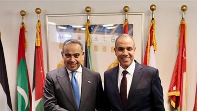 وزير الخارجية يلتقي وزير المالية القطري