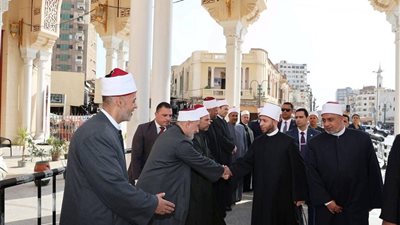 محافظ الغربية يستقبل وزير الأوقاف بديوان المحافظة.. ويشيد بدولة التلاوة