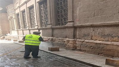 شارع المعز في ثوب جديد.. حملات نظافة يومية للحفاظ على طابعه الأثري