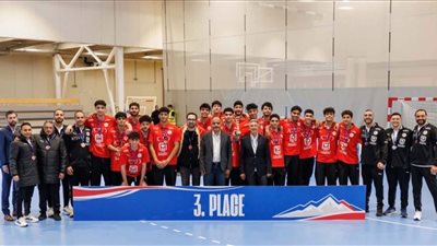 منتخب اليد ٢٠٠٨ يعود إلى القاهرة بعد برونزية البحر المتوسط