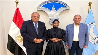 رئيس القومي لحقوق الإنسان يستقبل أمين مظالم جنوب أفريقيا في أول زيارة لمصر