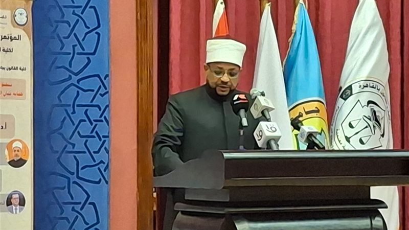 د. محمد الجندي خلال