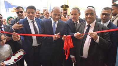 محافظ أسيوط يفتتح المدرسة الفكرية ببني عديات