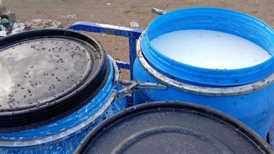ضبط 2 طن ألبان مغشوشة بـالفورمالين وتحرير 15 محضر إشغال بالمنيا