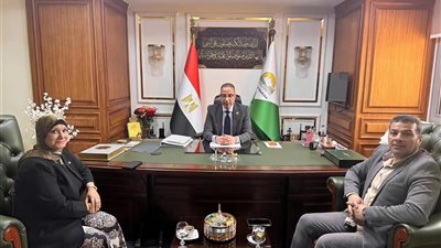 محافظ الجيزة يبحث مع نقيب التمريض دعم الكوادر وتحسين بيئة العمل الصحية