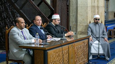 الملتقى الفقهي بالجامع الأزهر: المعاملات تظهر أخلاق الناس وسلوكهم