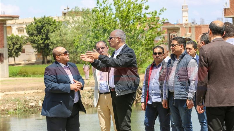جولة المحافظ 