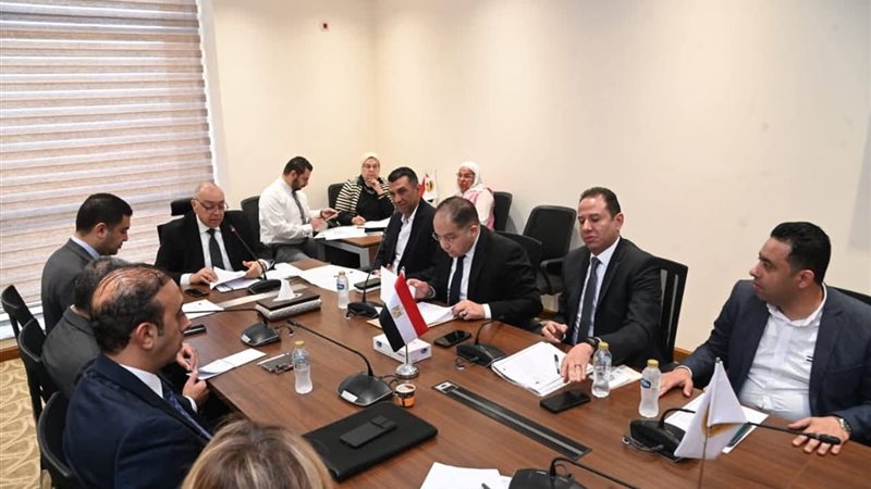 اجتماع لجنة النقل