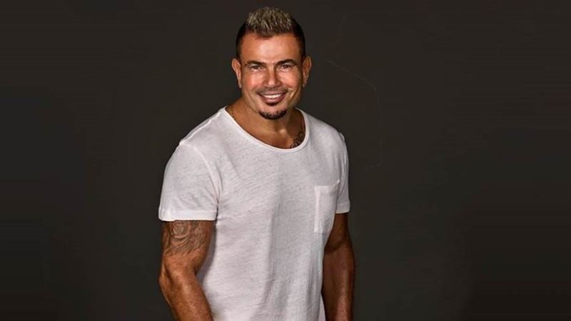 الفنان عمرو دياب