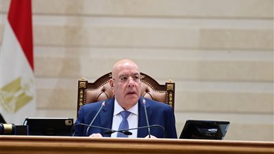 البرلمان يحيل مشروع قانون باعتماد خطة التنمية الاقتصادية والاجتماعية والموازنة الجديدة للجنة الخطة لدراستها