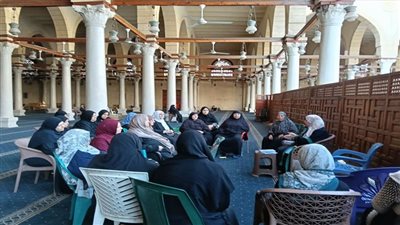 واعظات الأوقاف يواصلن تعزيز الوعي وتصحيح المفاهيم