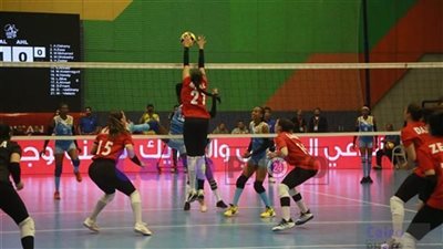 سيدات طائرة الأهلي يتأهلن إلى النهائي بعد الفوز على قرطاج التونسي