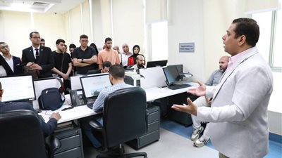 مرصد الأزهر ينظم ندوة حول كيفية بناء شخصية وطنية واعية لطلاب جامعة عين شمس