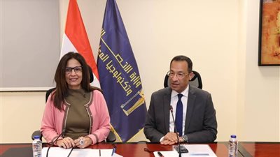 وزير الاتصالات ووزيرة الثقافة يبحثان توسيع التحول الرقمي ودعم المبدعين