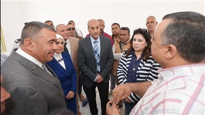 محافظ أسيوط يتفقد مشروع إنشاء مصنع مركزات الرمان والحاصلات الزراعية بالبداري 
