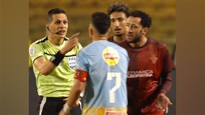 تطور مفاجئ في شكوى ثلاثي الأهلي ضد الحكم محمود وفا