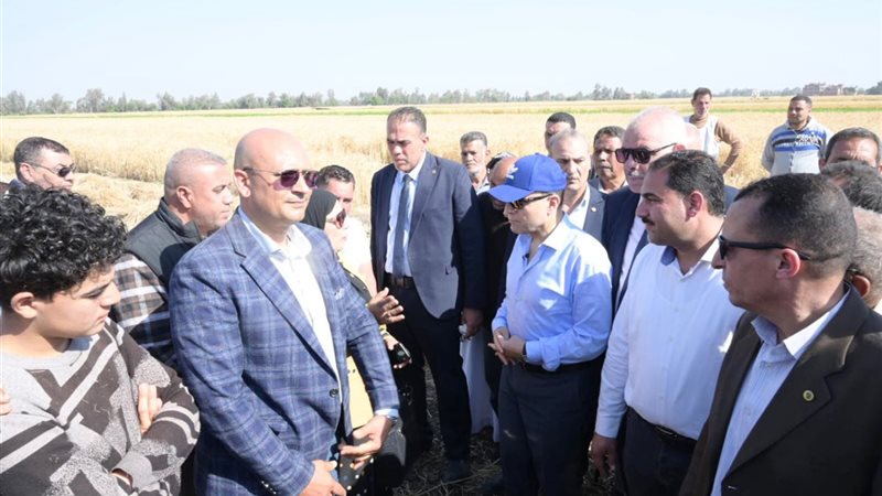 محافظ الغربية خلال