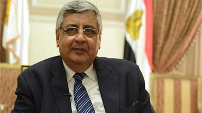 الدكتور محمد عوض