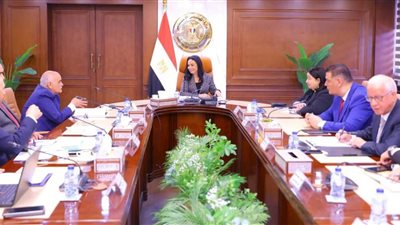 وزيرة التضامن الاجتماعي تتابع الموقف التنفيذي لمراكز التجميع والمواءمة