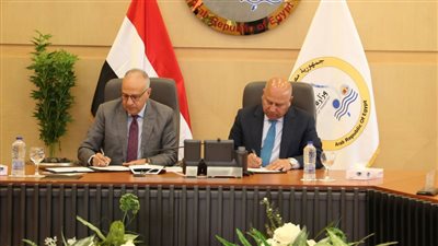 وزيرا الري والنقل يوقعان بروتوكول تعاون بين الوزارتين 
