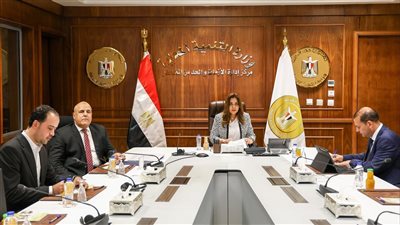منال عوض تتابع الموقف التنفيذي لمنظومة التصالح على مخالفات البناء بالمحافظات