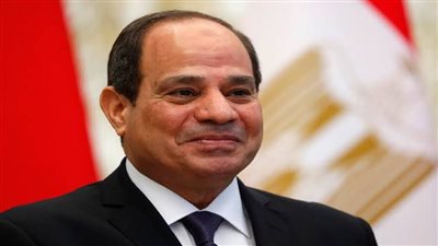 الرئيس السيسي يصل مطار لارنكا الدولي للمشاركة في اجتماع القادة العرب والأوروبيين