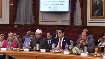 جامعة القاهرة تشارك في مؤتمر دعم وترويج المبادرة الوطنية للمشروعات الخضراء الذكية