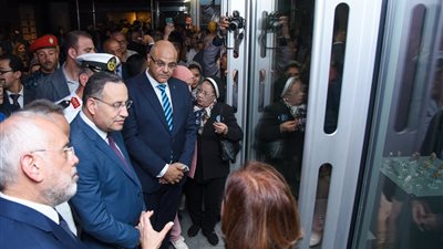 الإسكندرية تفتح نوافذ على تاريخها القديم بمعرض يوثق 20 عامًا من الحفائر في حدائق الشلالات