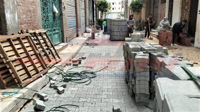 تركيب الانترلوك بسيدي سالم ضمن مشروعات الخطة الاستثمارية