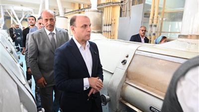 محافظ الغربية يشدد على الالتزام بمعايير الجودة والصيانة الدورية للمطاحن
