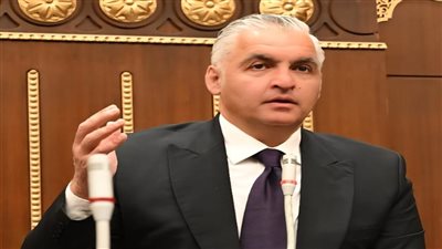 سيف زاهر يحذر من ظاهرة اللاعبين الذين يبيعون أنديتهم 