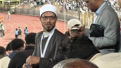 الزي الأزهري والتشجيع الكروي.. وهيبة الدعوة