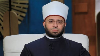 وزير الأوقاف ينعى والد رئيس مجلس الوزراء ويقدم خالص العزاء والمواساة لأسرته 