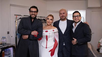 أمام 6 آلاف مشاهد.. حفل تاريخي لأصالة في العاصمة الفرنسية باريس