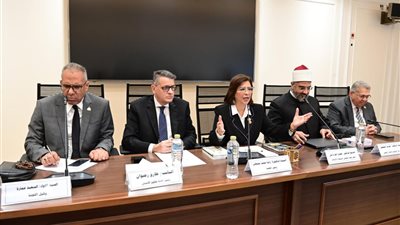 رئيس لجنة حقوق الإنسان بالنواب: نناقش قانونًا جديدًا للأسرة بعد 75 عامًا من التشريع الحالي