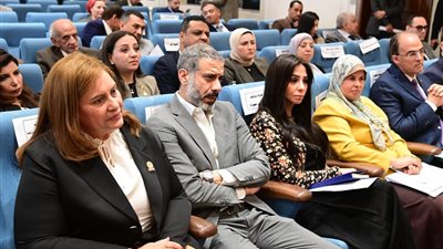 الفنان محمد فراج يكشف أهمية ودور الدراما في عرض قضايا الأحوال الشخصية وأزمات الأسرة