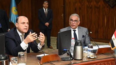 محافظ الغربية: تحسين الهوية البصرية بالمراكز بالاشتراك مع جامعة طنطا
