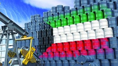 النفط الكويتي يرتفع بمقدار 2.02 دولار ليسجل 105.81 دولار للبرميل