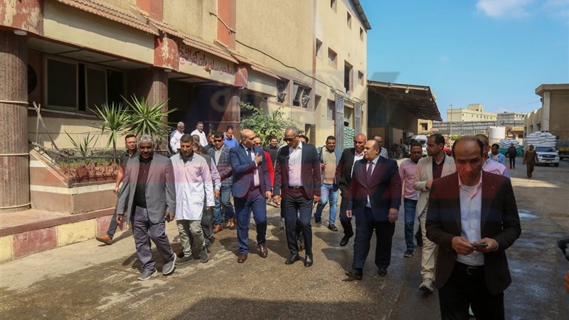 جولة المحافظ 