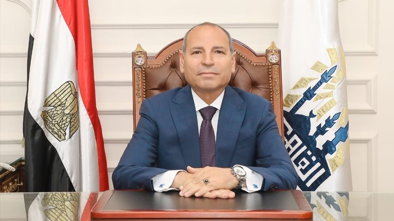 الدكتور إبراهيم صابر