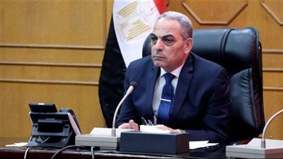 محافظ الإسماعيلية يعتمد جداول امتحانات الفصل الدراسي الثاني