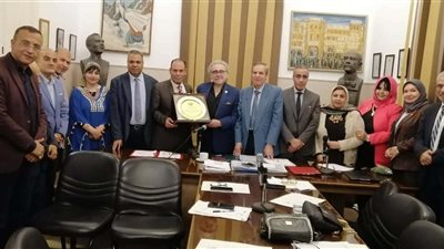 اتحاد كتاب مصر يناقش تطوير العمل النقابي بالمحافظات