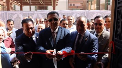 افتتاح أعمال تطوير المركز التكنولوجي بقرية 
